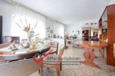 Foto Appartamento in vendita a La Maddalena