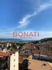 Foto Appartamento in vendita a La Spezia
