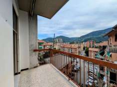Foto Appartamento in vendita a La Spezia