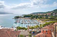 Foto Appartamento in vendita a La Spezia