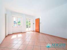 Foto Appartamento in vendita a Lambrugo