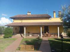 Foto Appartamento in vendita a Lanuvio