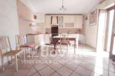 Foto Appartamento in vendita a Lariano