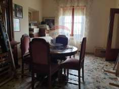 Foto Appartamento in vendita a Latina