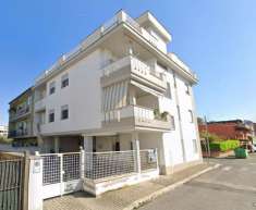 Foto Appartamento in vendita a Latina