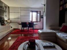 Foto Appartamento in vendita a Latisana - 8 locali 125mq