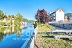 Foto Appartamento in vendita a Lavena Ponte Tresa