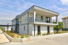 Foto Appartamento in vendita a Lazise