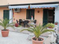 Foto Appartamento in vendita a Le Badie - Castellina Marittima 90 mq  Rif: 834853