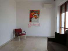 Foto Appartamento in vendita a Lecce - 5 locali 105mq
