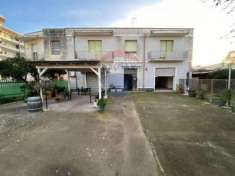 Foto Appartamento in vendita a Lecce - 6 locali 136mq