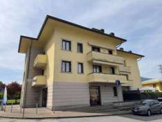 Foto Appartamento in vendita a Lecco