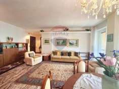 Foto Appartamento in vendita a Lecco