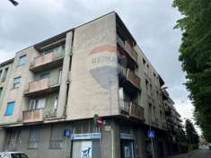 Foto Appartamento in vendita a Legnano - 2 locali 75mq