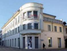 Foto Appartamento in vendita a Legnano - 3 locali 170mq