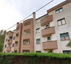 Foto Appartamento in Vendita a Legnano