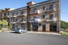 Foto Appartamento in vendita a Licodia Eubea - 8 locali 133mq