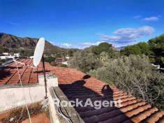 Foto Appartamento in vendita a Lipari