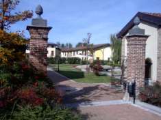 Foto Appartamento in Vendita a Liscate San Pedrino