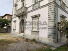 Foto Appartamento in vendita a Livorno - 11 locali 330mq