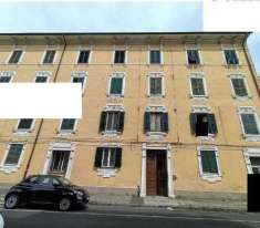 Foto Appartamento in Vendita a Livorno Viale Giovanni Fattori