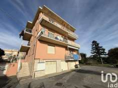 Foto Appartamento in vendita a Loano