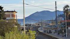 Foto Appartamento in vendita a Loano
