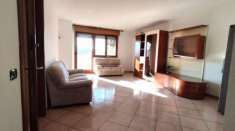 Foto Appartamento in vendita a Locate Di Triulzi - 3 locali 99mq