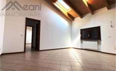 Foto Appartamento in Vendita a Locate di Triulzi