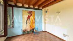 Foto Appartamento in Vendita a Lonato del Garda