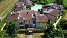 Foto Appartamento in Vendita a Lonato del Garda Via Bettola
