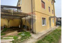 Foto Appartamento in vendita a Longare
