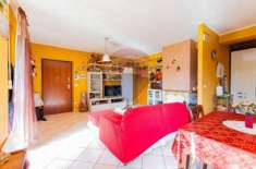 Foto Appartamento in vendita a Loreto Aprutino - 5 locali 103mq