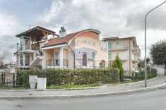 Foto Appartamento in vendita a Loreto Aprutino