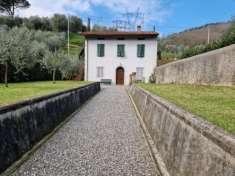 Foto Appartamento in vendita a Lucca, ponte a moriano