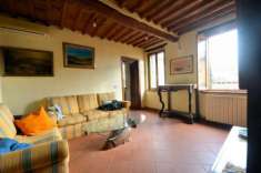 Foto Appartamento in vendita a Lucca 90 mq  Rif: 1084576