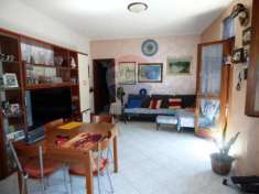 Foto Appartamento in vendita a Luino - 3 locali 90mq