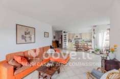 Foto Appartamento in vendita a Luino - 4 locali 132mq