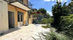 Foto Appartamento in vendita a Lumarzo