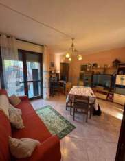Foto Appartamento in vendita a Lungavilla