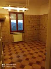 Foto Appartamento in vendita a Luni 90 mq  Rif: 1296562