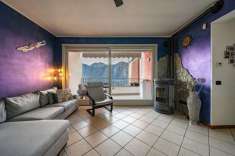 Foto Appartamento in Vendita a Mandello del Lario Via Segantini