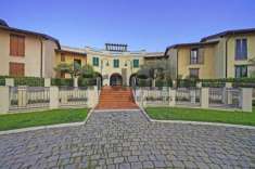 Foto Appartamento in Vendita a Manerba del Garda