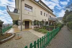 Foto Appartamento in Vendita a Manerba del Garda