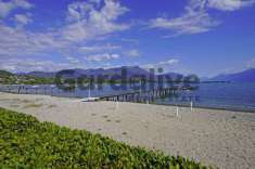 Foto Appartamento in Vendita a Manerba del Garda Pieve