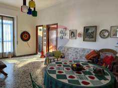Foto Appartamento in vendita a Manfredonia - 6 locali 110mq