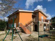 Foto Appartamento in vendita a Manziana