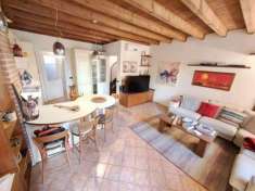 Foto Appartamento in vendita a Marcallo Con Casone - 3 locali 90mq