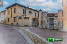Foto Appartamento in vendita a Marcallo Con Casone