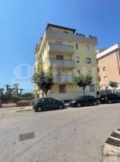 Foto Appartamento in vendita a Margherita Di Savoia